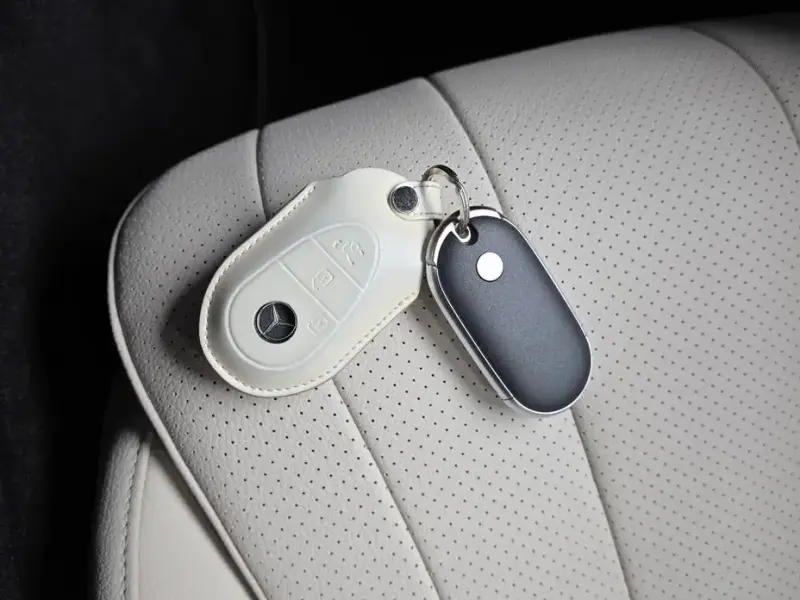 2025 Mercedes-Benz E-Класс с пробегом 15 432 км
