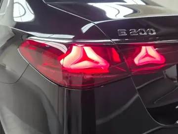 2025 Mercedes-Benz E-Класс с пробегом 15 432 км
