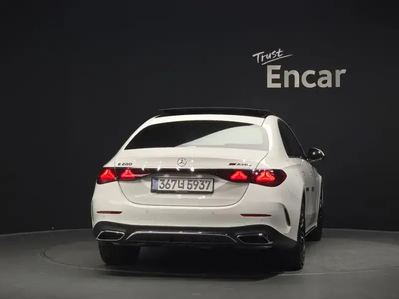 2026 Mercedes-Benz E-Класс с пробегом 2 417 км