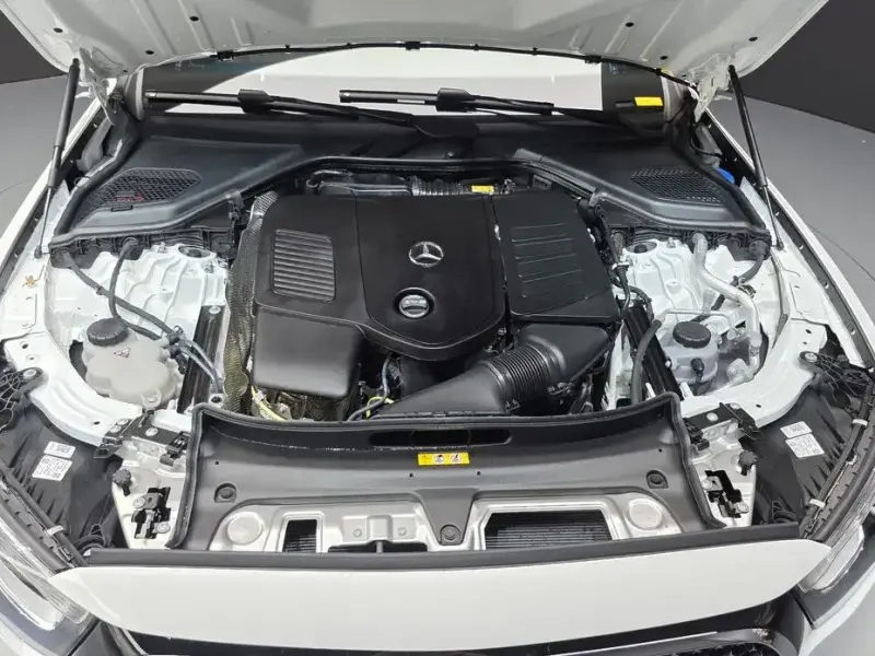 2026 Mercedes-Benz E-Класс с пробегом 7 318 км