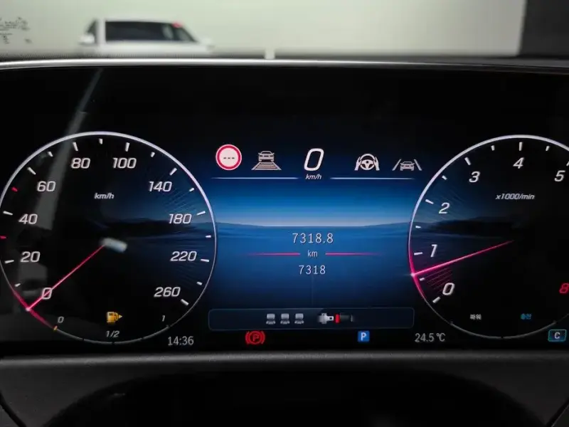 2026 Mercedes-Benz E-Класс с пробегом 7 318 км