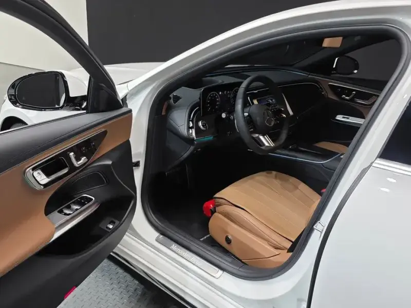 2026 Mercedes-Benz E-Класс с пробегом 7 318 км