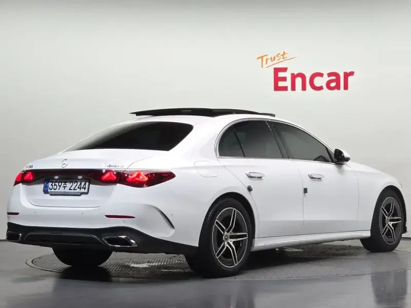 2026 Mercedes-Benz E-Класс с пробегом 7 038 км