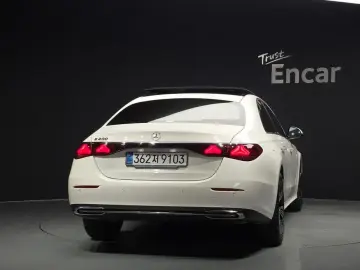 2025 Mercedes-Benz E-Класс с пробегом 8 537 км
