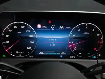 2025 Mercedes-Benz E-Класс с пробегом 8 537 км