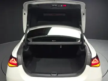 2025 Mercedes-Benz E-Класс с пробегом 8 537 км
