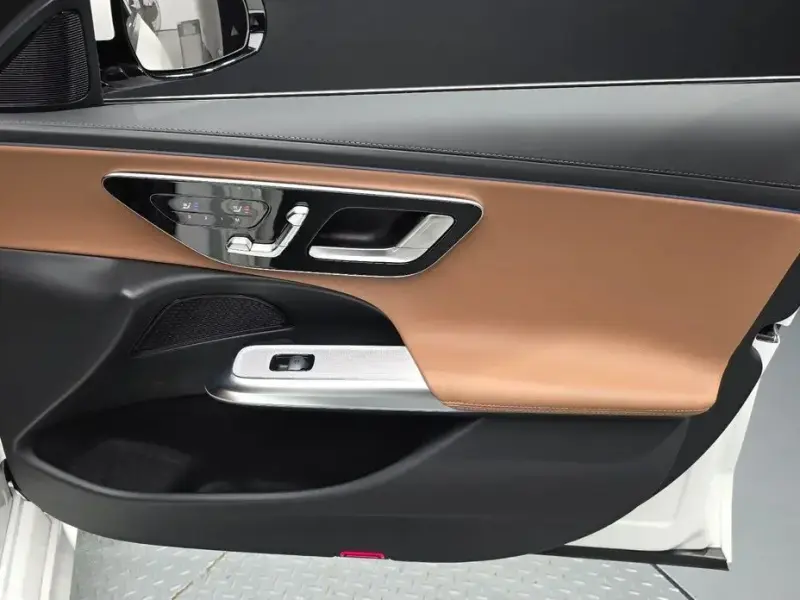 2025 Mercedes-Benz E-Класс с пробегом 8 537 км