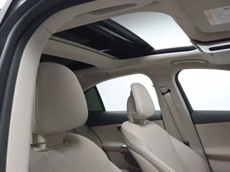 2025 Mercedes-Benz E-Класс с пробегом 18 581 км