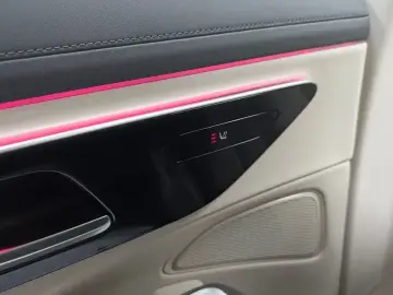 2025 Mercedes-Benz E-Класс с пробегом 18 581 км