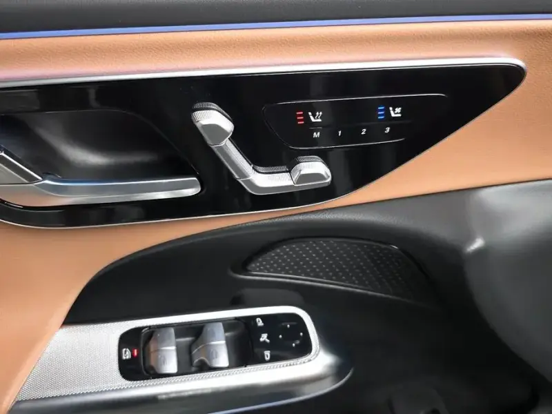 2025 Mercedes-Benz E-Класс с пробегом 8 537 км