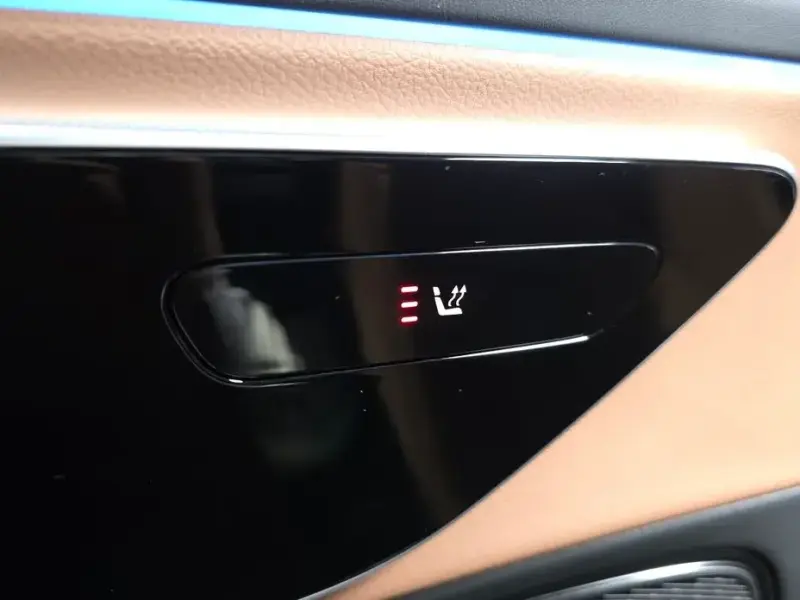 2025 Mercedes-Benz E-Класс с пробегом 8 537 км