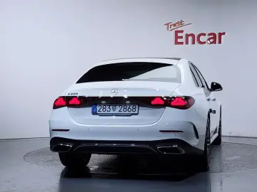 2025 Mercedes-Benz E-Класс с пробегом 9 055 км