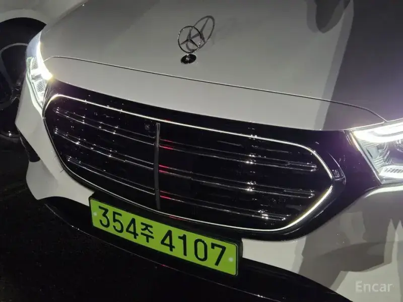 2025 Mercedes-Benz E-Класс с пробегом 21 371 км
