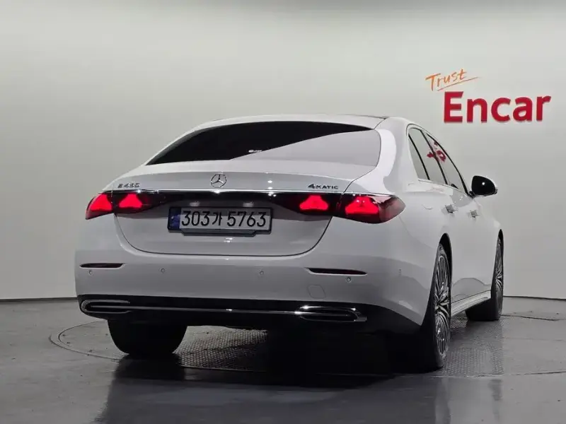 2024 Mercedes-Benz E-Класс с пробегом 31 597 км