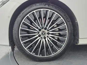 2024 Mercedes-Benz E-Класс с пробегом 31 597 км
