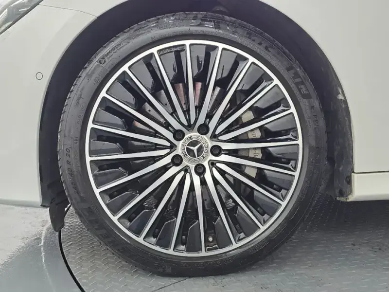 2024 Mercedes-Benz E-Класс с пробегом 31 597 км