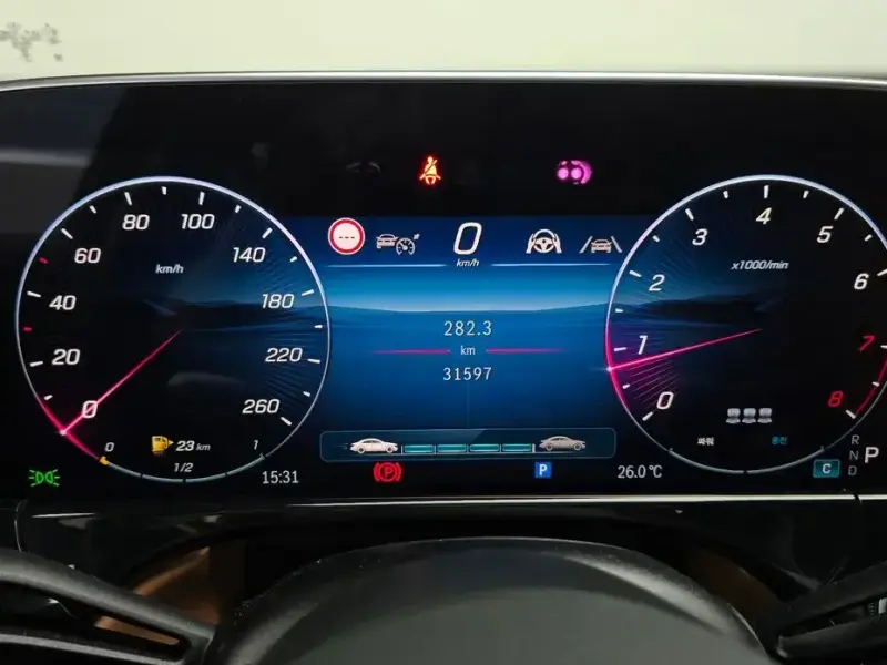 2024 Mercedes-Benz E-Класс с пробегом 31 597 км