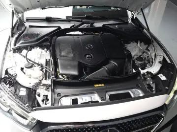 2025 Mercedes-Benz E-Класс с пробегом 4 453 км