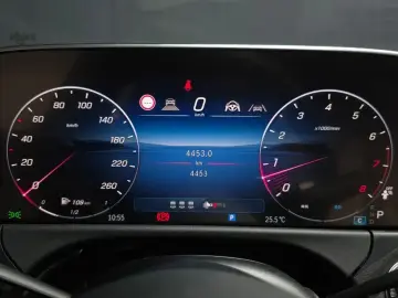 2025 Mercedes-Benz E-Класс с пробегом 4 453 км