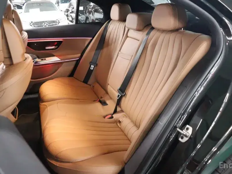 2024 Mercedes-Benz E-Класс с пробегом 36 057 км