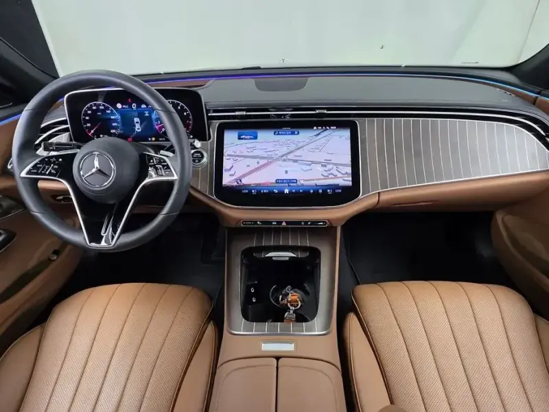 2024 Mercedes-Benz E-Класс с пробегом 19 586 км