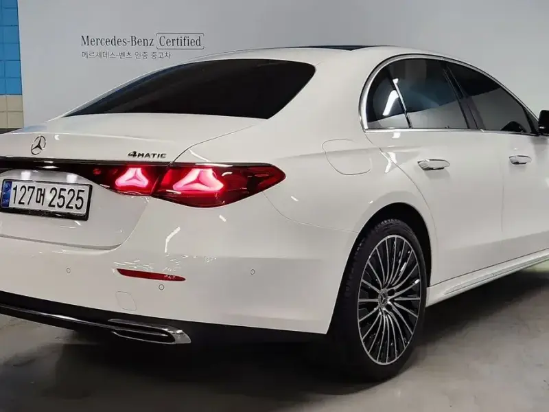 2024 Mercedes-Benz E-Класс с пробегом 12 980 км
