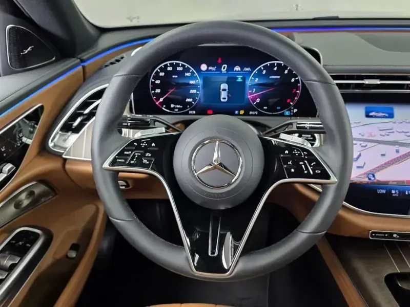 2024 Mercedes-Benz E-Класс с пробегом 19 586 км