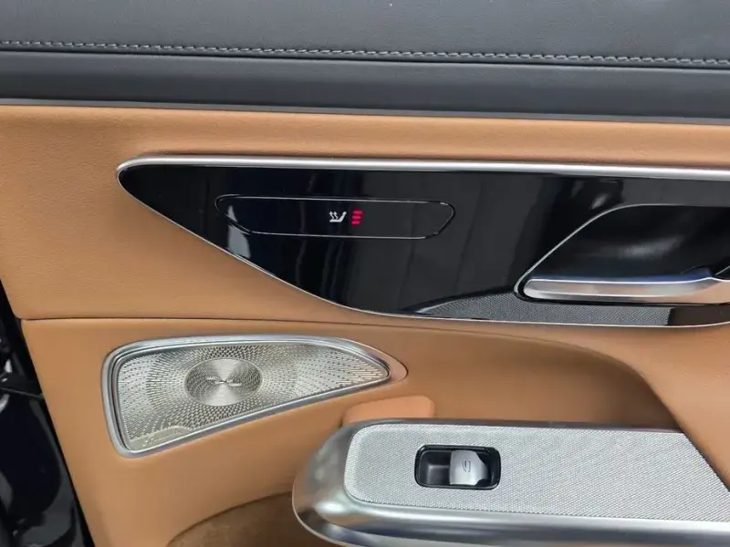 2024 Mercedes-Benz E-Класс с пробегом 19 586 км