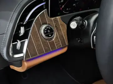 2025 Mercedes-Benz E-Класс с пробегом 4 190 км