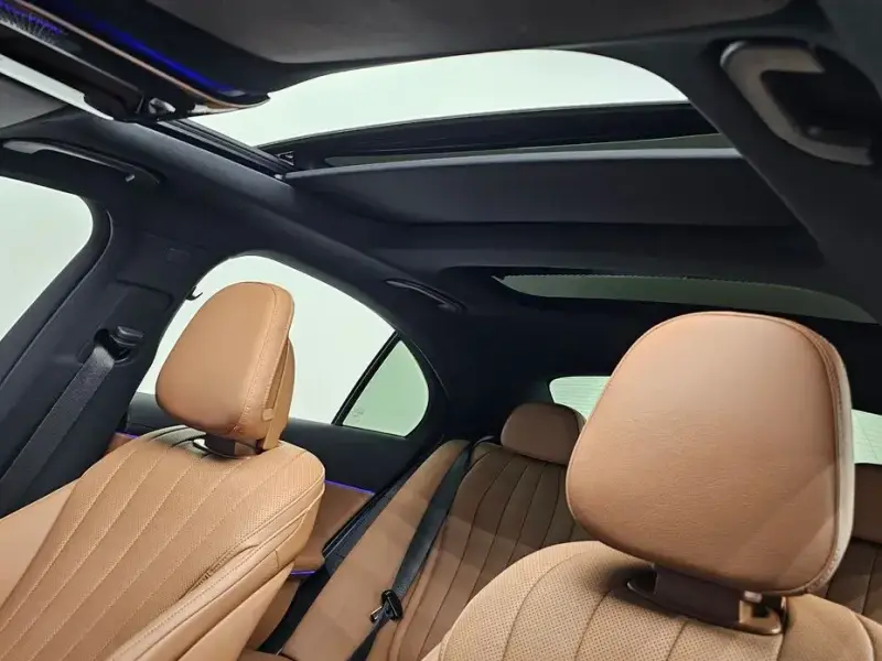 2025 Mercedes-Benz E-Класс с пробегом 4 190 км