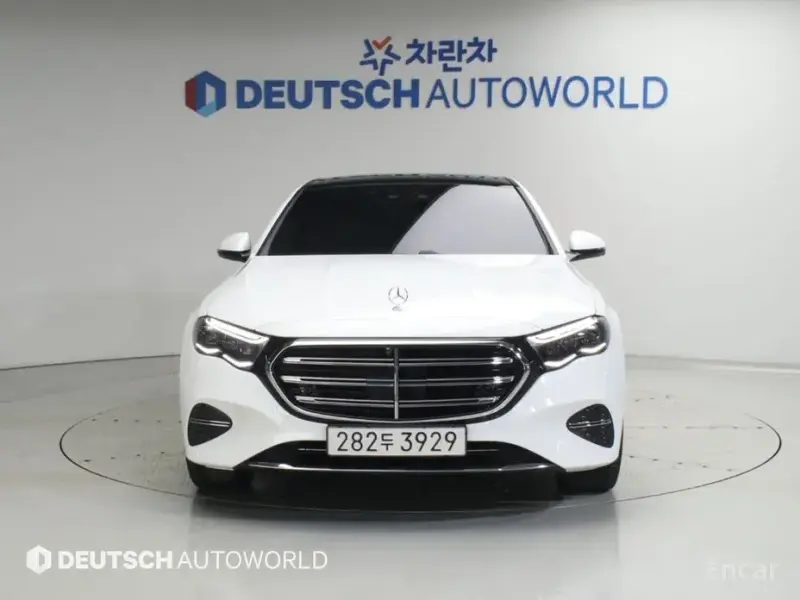 2025 Mercedes-Benz E-Класс с пробегом 9 997 км