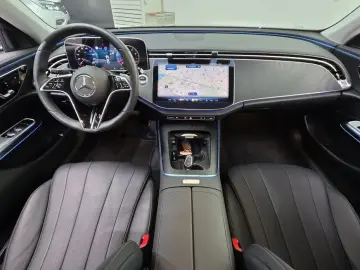 2024 Mercedes-Benz E-Класс с пробегом 28 601 км