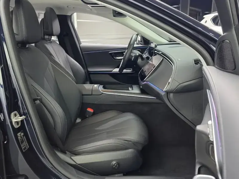2024 Mercedes-Benz E-Класс с пробегом 28 601 км