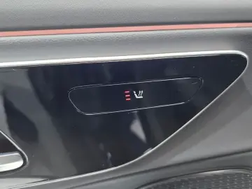 2024 Mercedes-Benz E-Класс с пробегом 28 601 км
