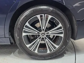2024 Mercedes-Benz E-Класс с пробегом 28 601 км