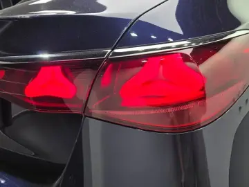 2024 Mercedes-Benz E-Класс с пробегом 28 601 км