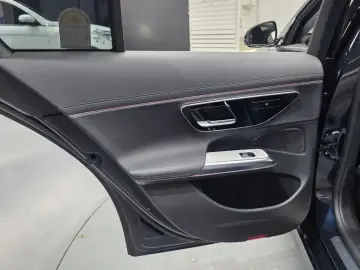 2024 Mercedes-Benz E-Класс с пробегом 28 601 км