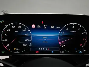 2025 Mercedes-Benz E-Класс с пробегом 20 666 км