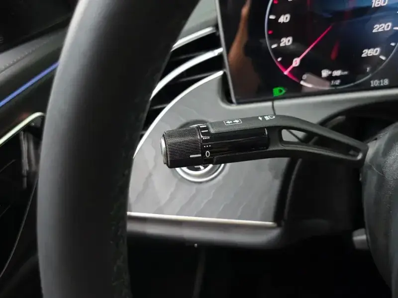 2024 Mercedes-Benz E-Класс с пробегом 28 601 км