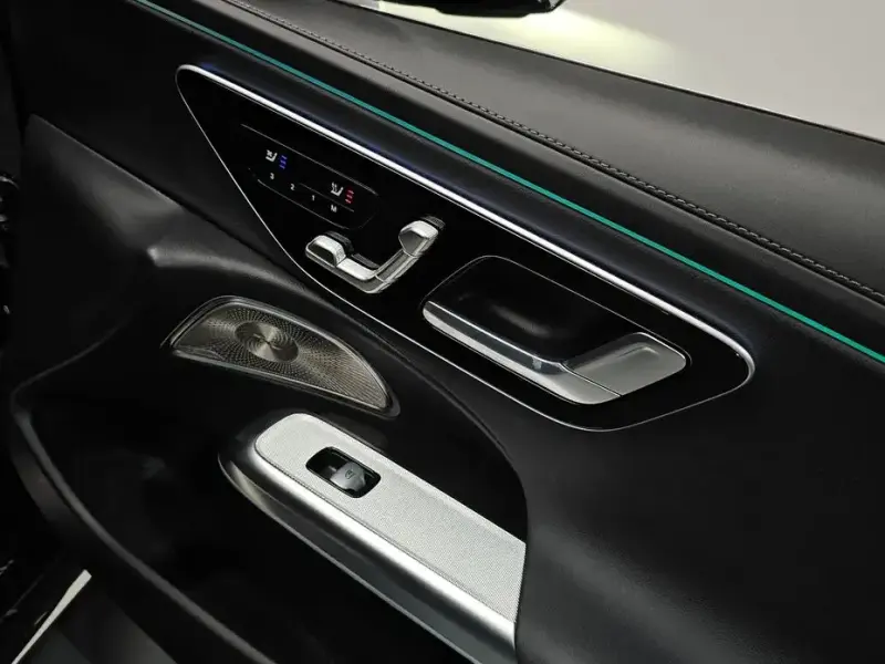 2025 Mercedes-Benz E-Класс с пробегом 20 666 км