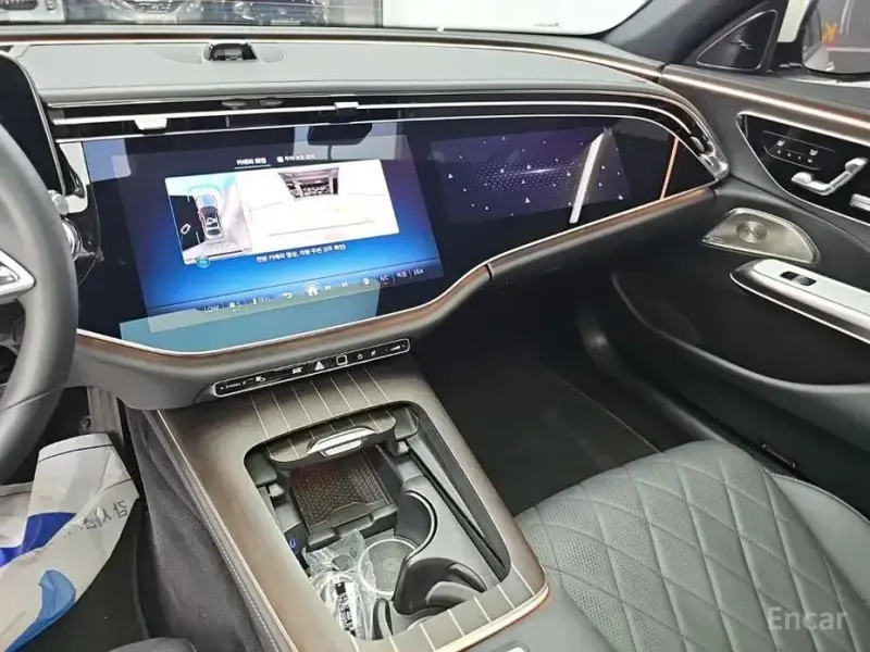 2025 Mercedes-Benz E-Класс с пробегом 9 537 км