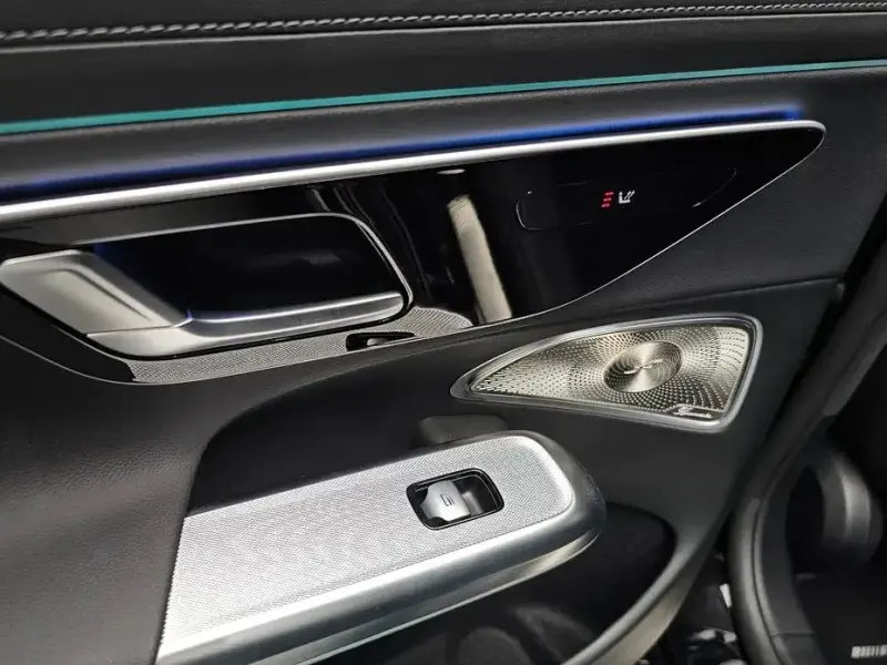 2025 Mercedes-Benz E-Класс с пробегом 20 666 км
