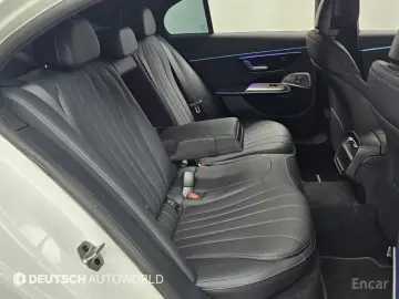 2025 Mercedes-Benz E-Класс с пробегом 17 293 км