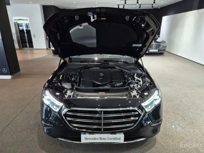 2026 Mercedes-Benz E-Класс с пробегом 1 061 км