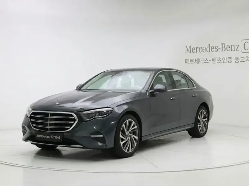2025 Mercedes-Benz E-Класс с пробегом 13 701 км