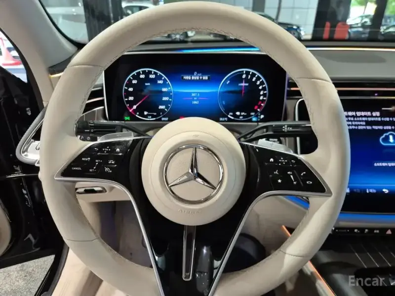 2026 Mercedes-Benz E-Класс с пробегом 1 061 км