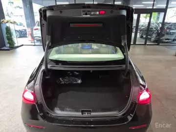 2026 Mercedes-Benz E-Класс с пробегом 1 061 км