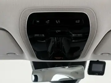 2025 Mercedes-Benz E-Класс с пробегом 13 701 км