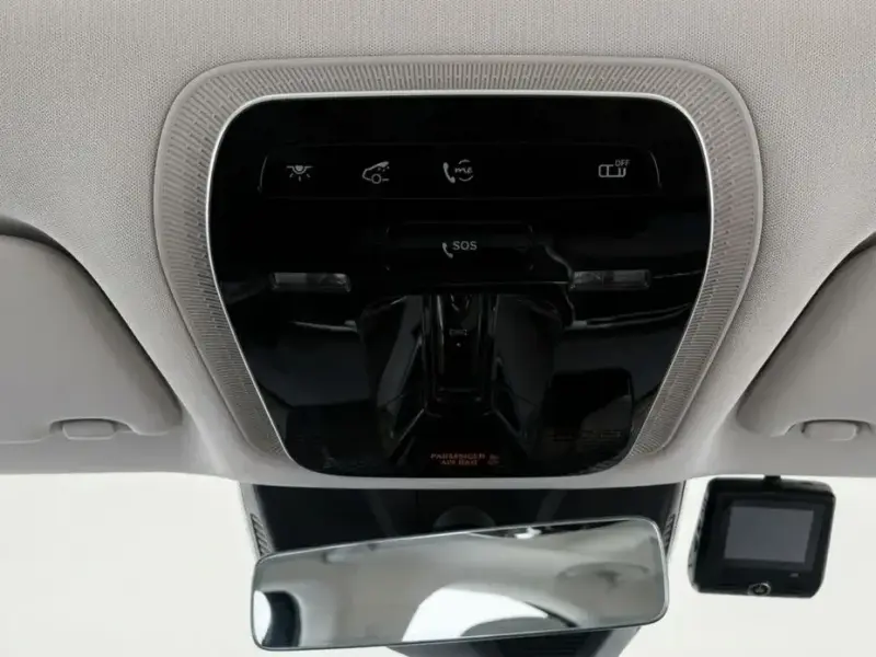 2025 Mercedes-Benz E-Класс с пробегом 13 701 км