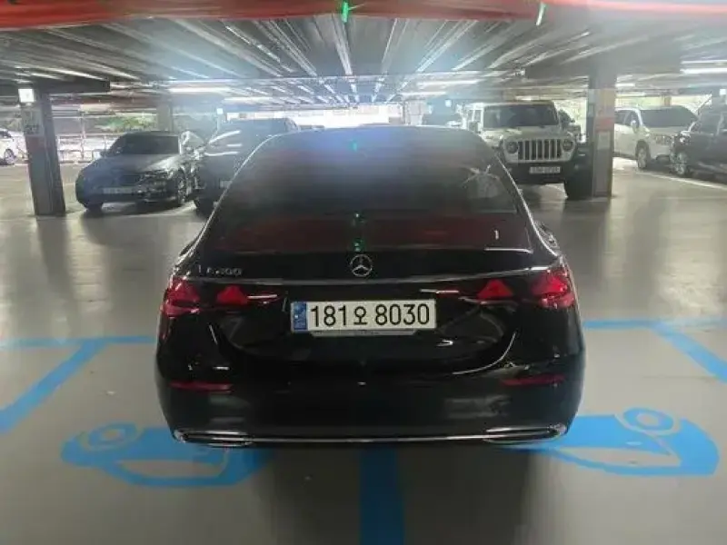 2024 Mercedes-Benz E-Класс с пробегом 15 600 км